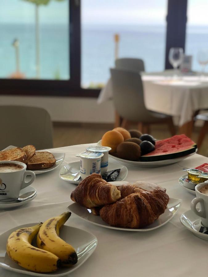 Hotel Llorca Platja de l'Almadrava Ngoại thất bức ảnh