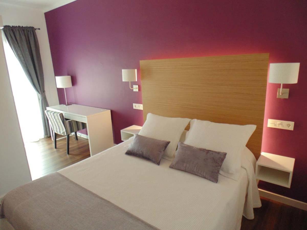 Hotel Llorca Platja de l'Almadrava Phòng bức ảnh