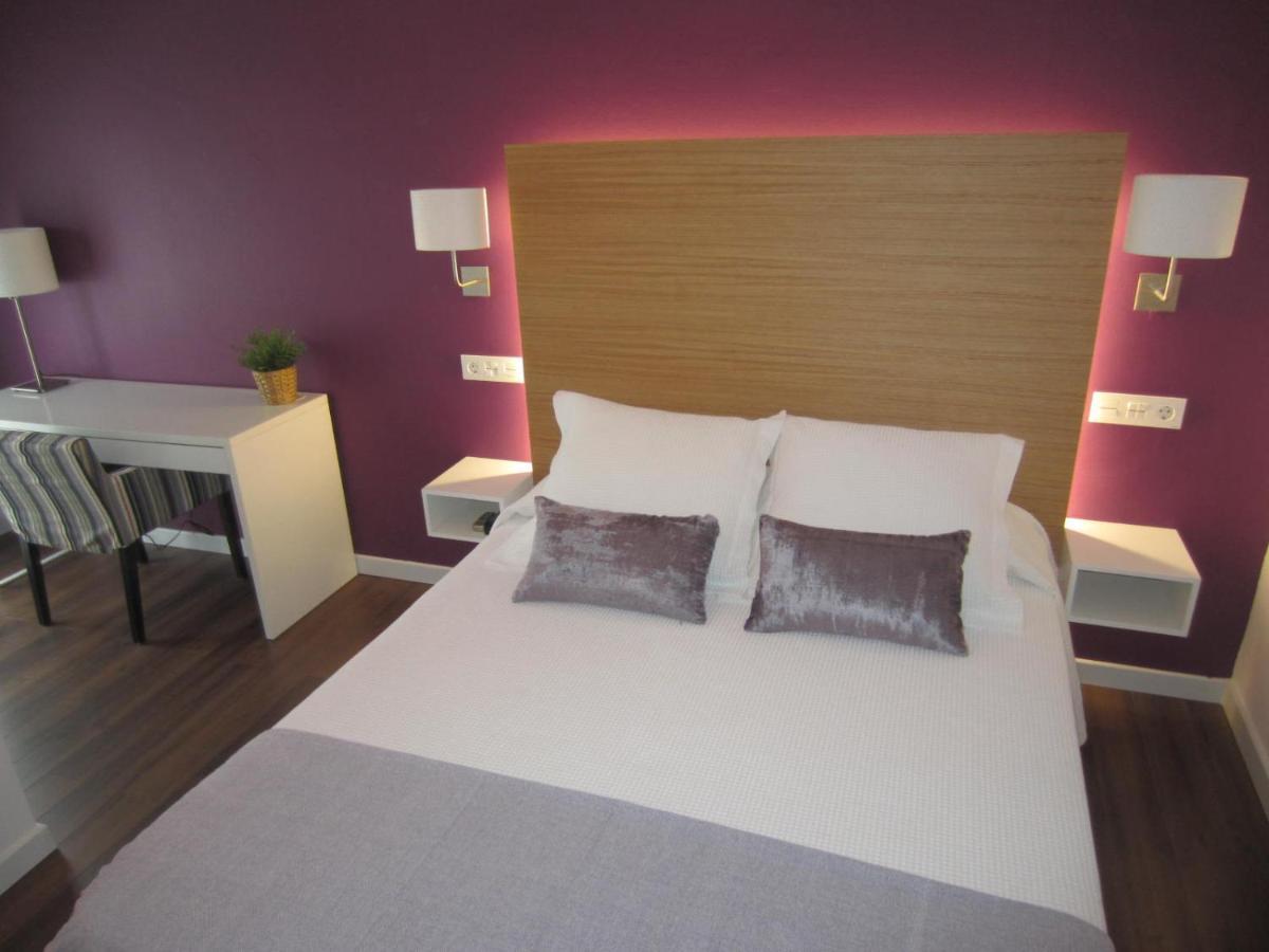 Hotel Llorca Platja de l'Almadrava Ngoại thất bức ảnh