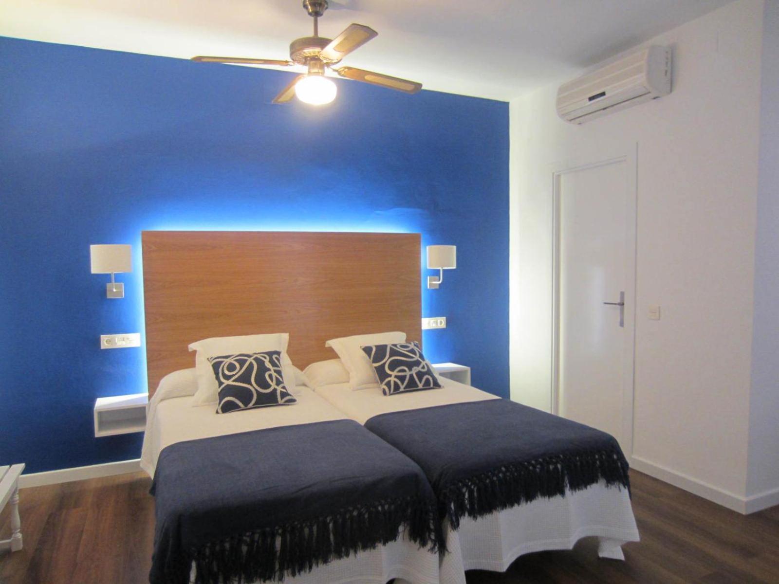 Hotel Llorca Platja de l'Almadrava Phòng bức ảnh